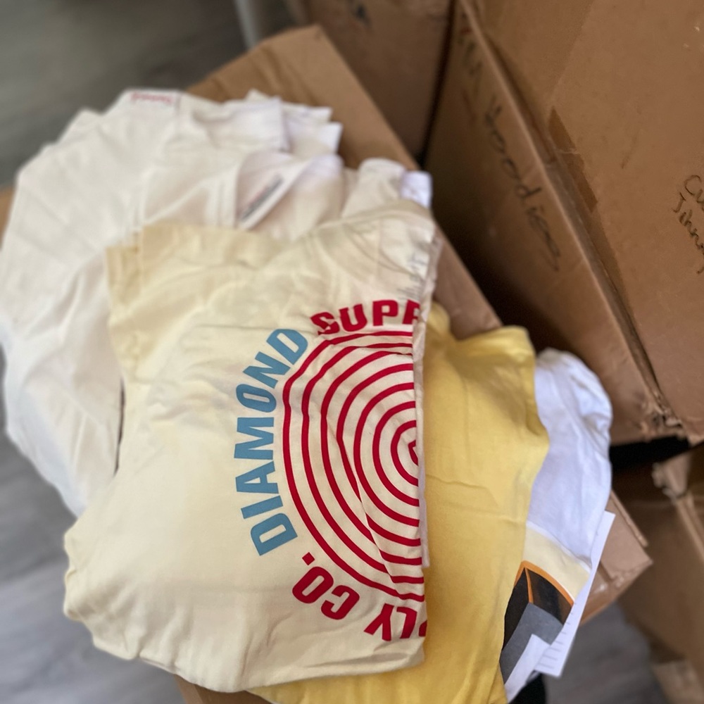 Diamond Supply Co assorted Tee’s Brand New Lot of 2/$18 Sz L s/s & l/s 1/$10